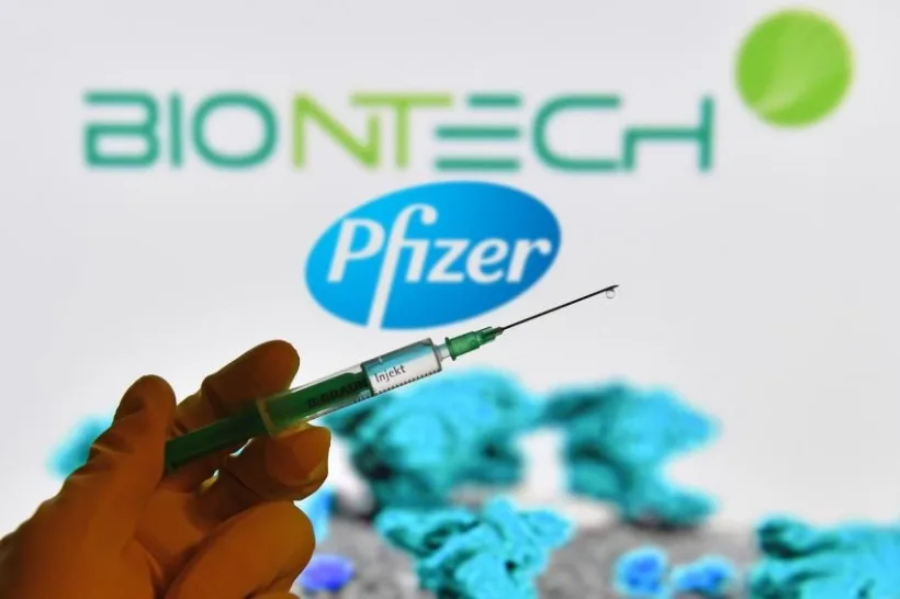 Încercare eșuată de denigrare a vaccinului Pfizer prin influenceri