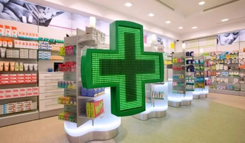 FARMACIA, ”un loc cu de toate”